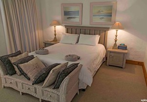 Luxury Seafront Villa