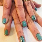 Visions nails bv Karien Otto