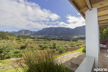 hermanus_accommodation_rustic_hide_aways_helderfontein_house_outside_view_1562159456