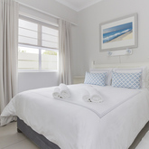 Agulhas/Struisbaai - South Point L’Agulhas Self Catering - Unit 1 Main Bedroom