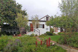 3 Bedroom House for Sale in Bredasdorp | R1,800,000