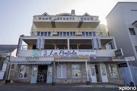 hermanus_restaurant_la_pentola_outside_1569908463