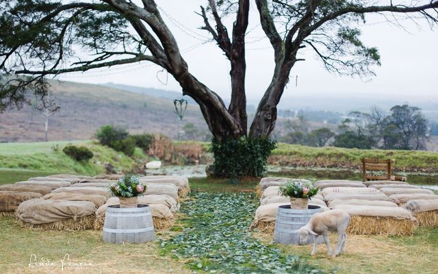 wedding_seating_area_1502172989_1570543982