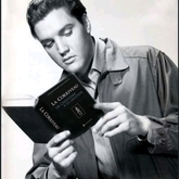 Gansbaai Book Exchange - Reading