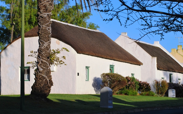 De_Volkshuijs_shines_1571593024