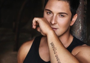 Dirk Van Der Westhuizen Live