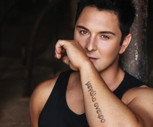 Dirk Van Der Westhuizen Live