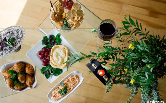 Thyme_and_lime_Venison_Kudu_Pie_Salmon_Pate_Pumpkin_fritters_Best_Seller_Feta_and_Olive_Spread_1535464212_1575544477