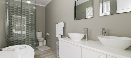 hermanus_property_management_property_outline_bathroom_luxuary_homes_1580803167