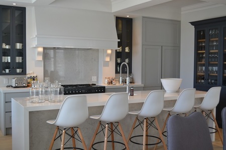 Newson_Kitchen_1__1581494992