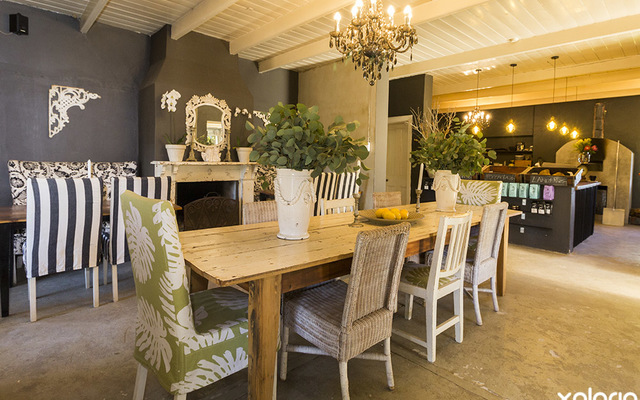 napier_restaurants_jd_bistro_and_wines_interior_1560854939_1581676214