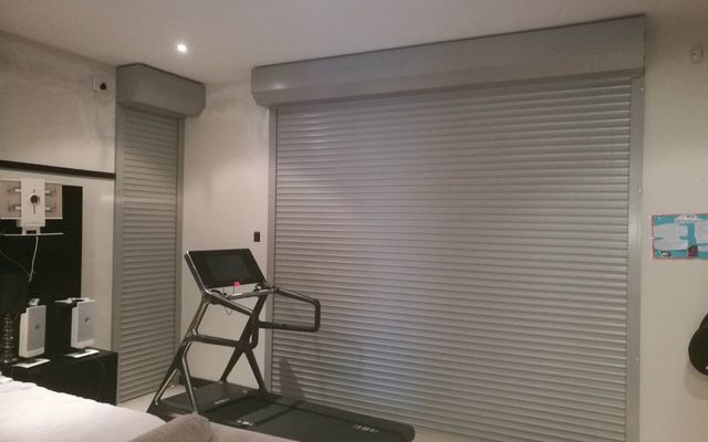 ROLLER SHUTTER DOORS