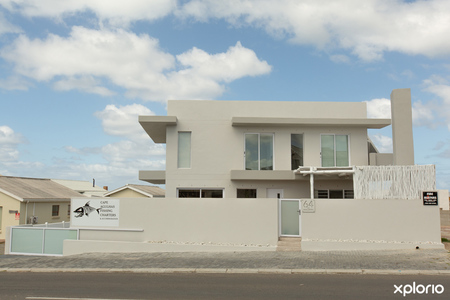 agulhas_things_to_do_charters_capeagulhas_fishing_charters_and_accommodation_outside_view_1584691675