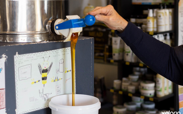 Overberg_honey_co_honey_on_tap_2_1527058690_1588225367