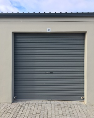 Roman_Close_single_storage_unit2_1589361539