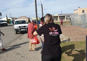 Food Project Struisbaai North - Luv4Pets NPO