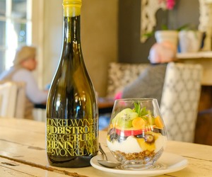 Delicious Meals & Superb Wines