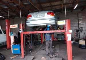 Professional Full-Service Auto Tyre Fitment Centre