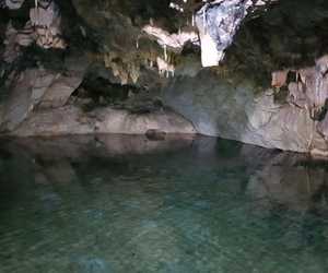 Bellamente Guests Visiting The Dripgat Caves