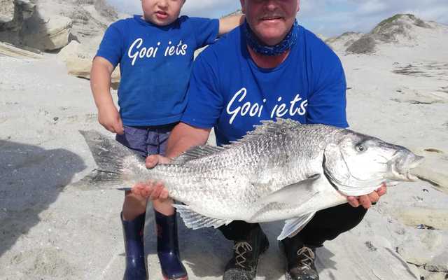 Oubaas_and_Johannes_Oupa_and_Grandson__1602843772
