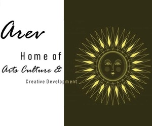 Pottery Classes @ Arev