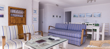 gansbaai_accommodation_boetiek_huis_unit_2_living_room_more_cropped_1606808969