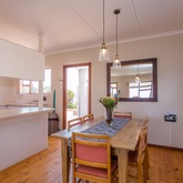 Gansbaai - Guppy Huys - Dining Room