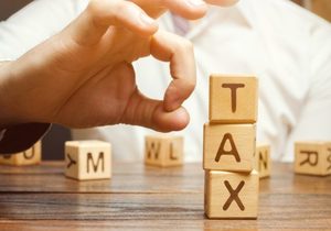 How to pay less tax in 2021, legally