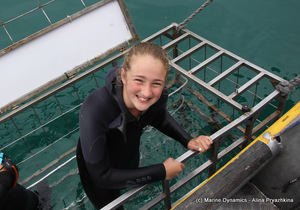 Daily Blog 05 January 2021 | Shark Cage Diving in South Africa