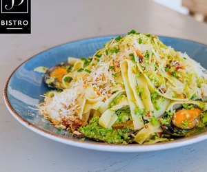 New: Tagliatelli Mussel Pasta