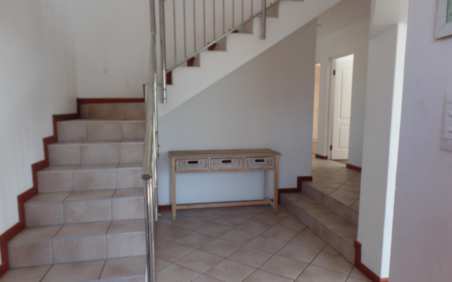 perlemoenbaai_stairs_1613732278