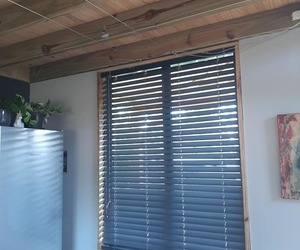 Wooden and See-Through Blinds Installation in Baardskeerdersbos