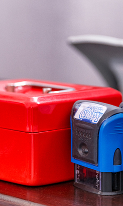 Businesses_Finacial_and_Legal_AccountantBussinesses_Finacial_and_Legal_AccountantAME_B_09_LoRez_LoRez_1617716308