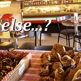 Fresh Picked Mushroom -Where Else but Dal-Italia - Dal-Italia Delicatessen - Xplorio™ Hermanus