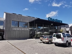 Nacre Polished Abalone Concrete Pavers Charcoal with Black Stone