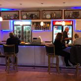 Bar Area - Birkenhead Boothengelklub - Xplorio™ Gansbaai