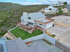 R3,595,000 | 3 Bedroom House For Sale in Struisbaai