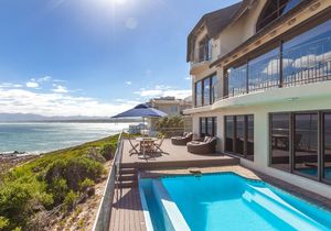 Enjoy an Exclusive Stay with No Crowds at The Whale Huys
