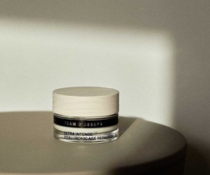 Team Dr Joseph Ultra Intense Hyaluronic Age Repair Cream