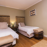 Second Room - Bodhi Khaya Nature Retreat - Xplorio™ Gansbaai