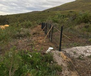 Nature Blended Fence Installation at Phillipskop Mountain Reserve