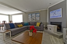 hermanus_property_management_property_outline_living_room_open_plan_luxuary_1631107988