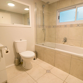 Bayview Apartment 118 - Hermanus Luxury Holiday Homes - Xplorio™ Hermanus