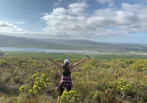 16 October 2021: Monthly Wine Walk & Live Music