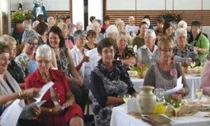 Vrouediens was altyd daar . . .