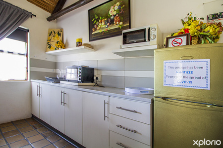 agulhas_accommodation_agulhas_heights_self_catering_cottages_fully_equiped_kitchen_1634499662