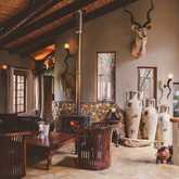 Soaring Eagles Guest Lodge and Day Spa - Lounge - Xplorio™ Napier