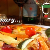 Fabio’s, where a simple pizza is often beyond ordinary, extra-ordinary, perhaps even exceptional... Open every day from 12:00 - Fabio's Ristorante - Xplorio™ Hermanus