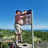 Former mayor and ward cllr getting his hands dirty! - Pearly Beach Ratepayers - Xplorio™ Gansbaai