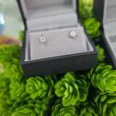 Earrings - Tanzanites and Diamonds of Hermanus - Xplorio™ Hermanus